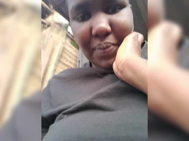 Capturas de tela de transmissão kayleegee