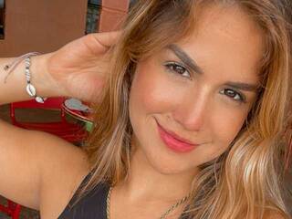 Chat de vídeo erótico KemilF