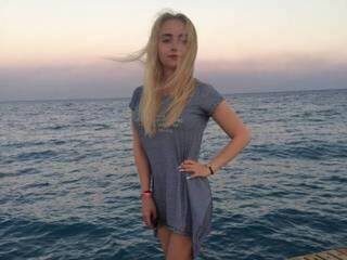 Chat de vídeo erótico kerii1