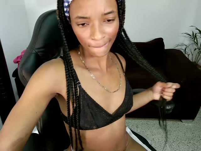 Capturas de tela de transmissão kimberllysaenz
