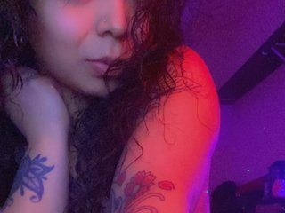 Chat de vídeo erótico Kimmiakiss22