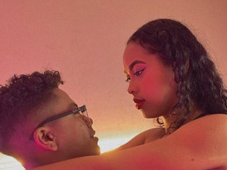 Chat de vídeo erótico KimmyMaximu