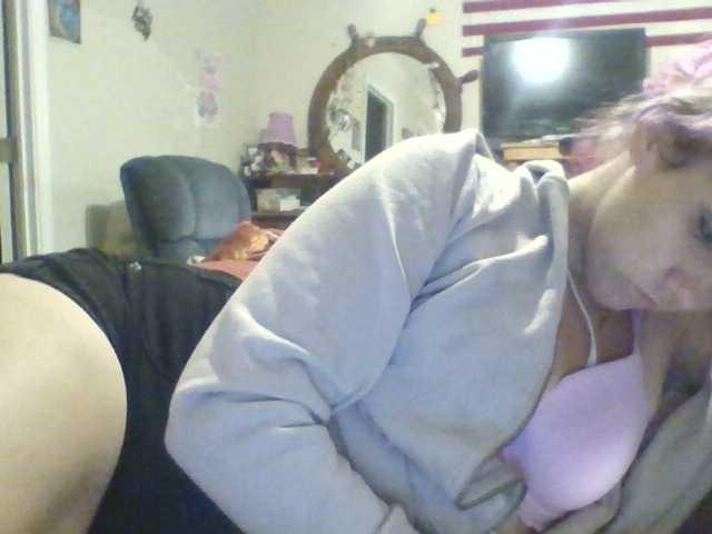 Capturas de tela de transmissão KimmysKitty