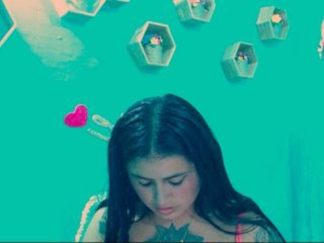 Capturas de tela de transmissão Kimwhite2