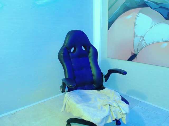 Capturas de tela de transmissão KindomTits