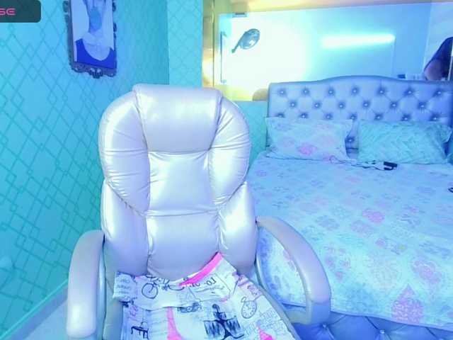 Capturas de tela de transmissão KindomTits