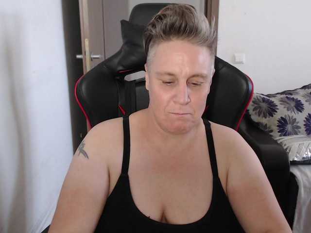 Capturas de tela de transmissão kinkstakinks76