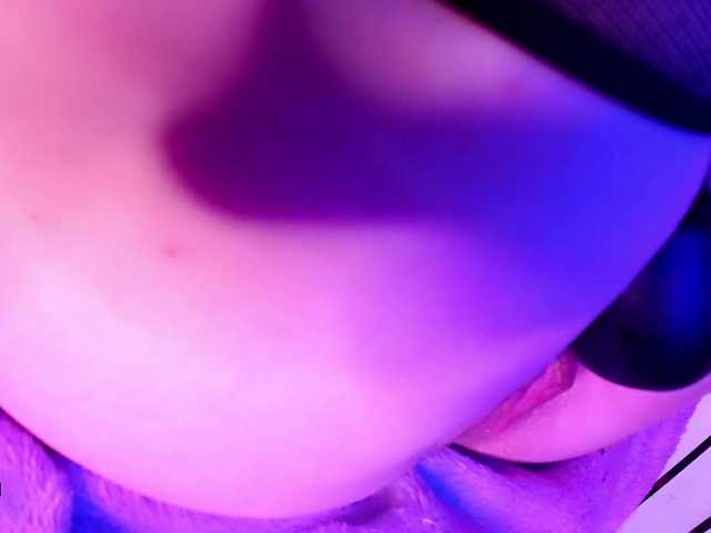 Capturas de tela de transmissão kinkypleasure