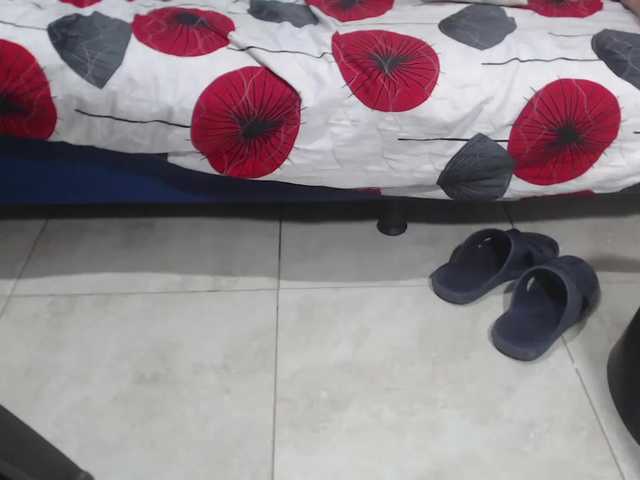 Capturas de tela de transmissão KinkyTwoBoys