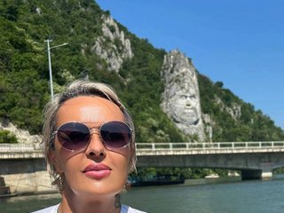 Chat de vídeo erótico KirraWhite