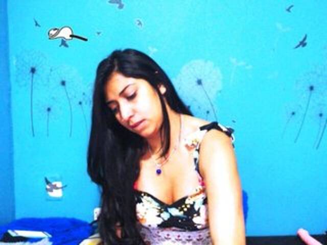 Capturas de tela de transmissão kittycami