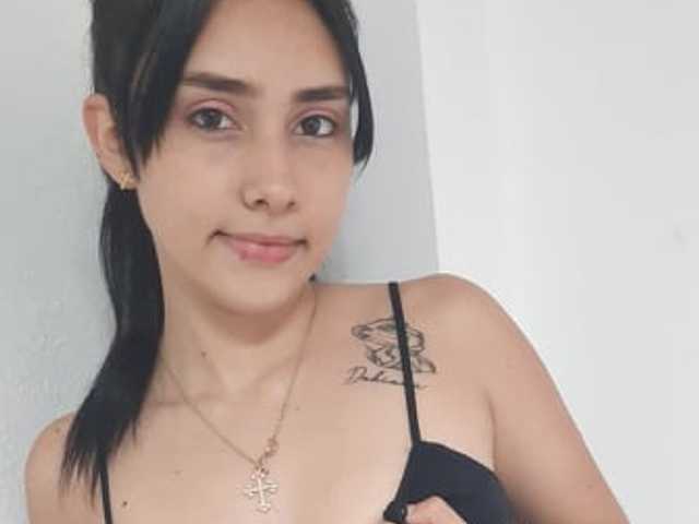 Chat de vídeo erótico KittyDreamXxx