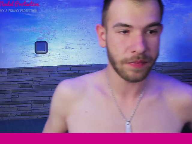 Capturas de tela de transmissão Kittygy
