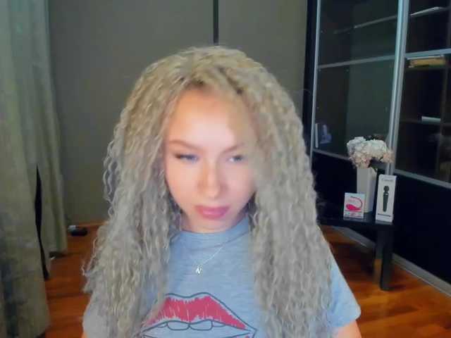 Capturas de tela de transmissão KittyJoyy