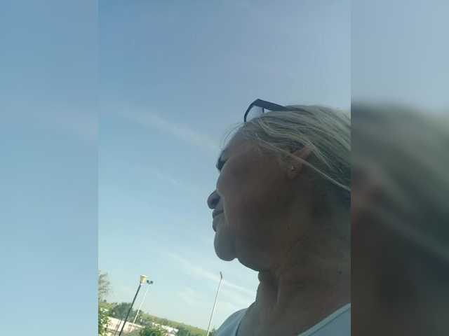 Capturas de tela de transmissão Kleopatra675
