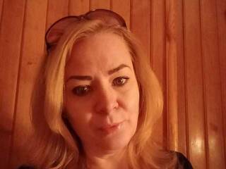 Chat de vídeo erótico KlorissDenvi