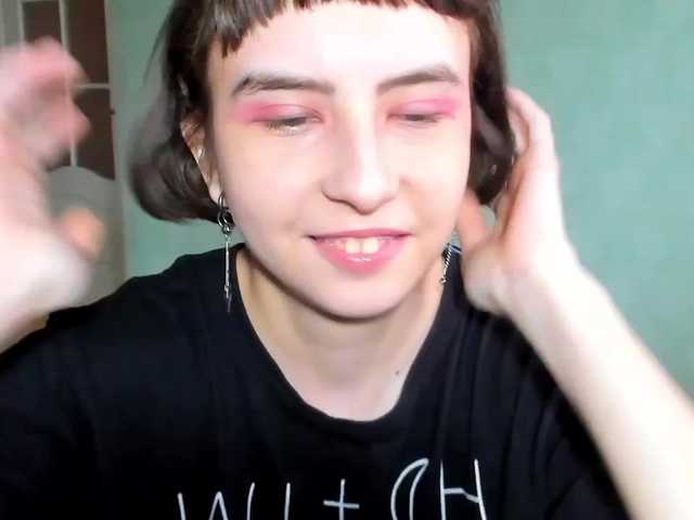 Capturas de tela de transmissão kotik19pochka