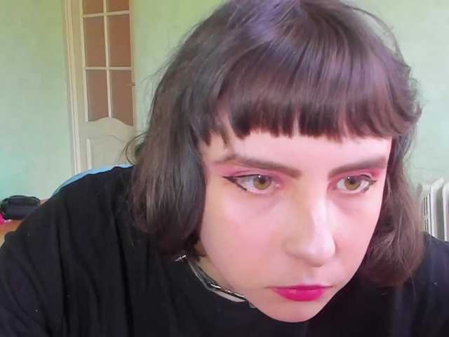 Capturas de tela de transmissão kotik19pochka