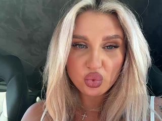 Chat de vídeo erótico Kotofeyka1