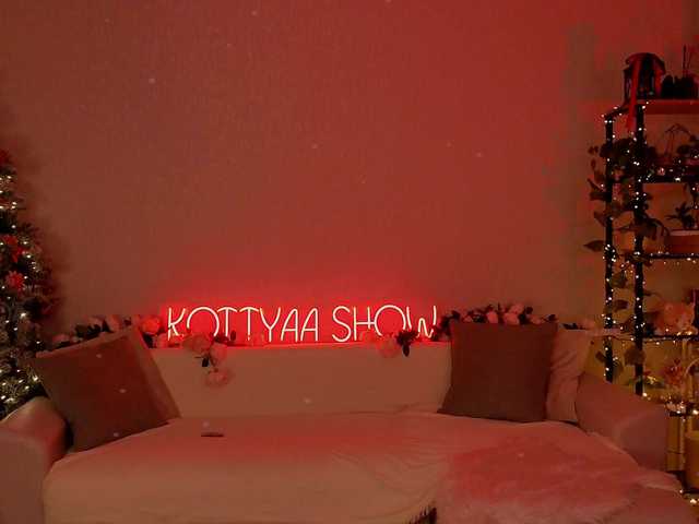 Fotos KOTTYAA Happy New Year~ Befor pvt - text me @remain