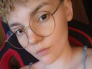 Chat de vídeo erótico Krisfff