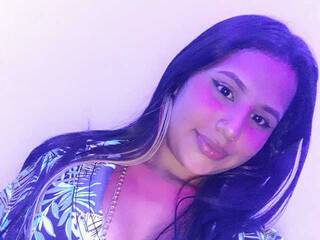 Chat de vídeo erótico Krissonnee