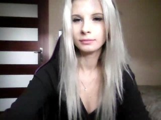 Chat de vídeo erótico KristineNatural