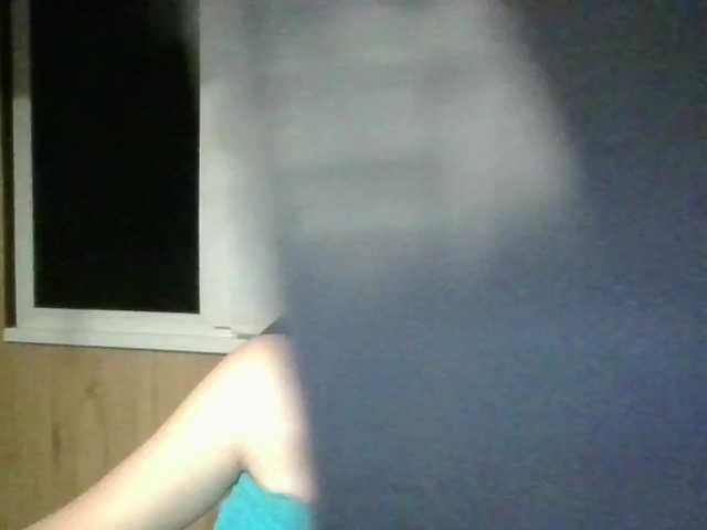 Capturas de tela de transmissão KristiWife1