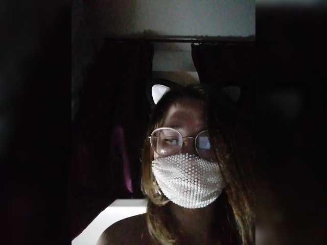 Capturas de tela de transmissão Kroshka-meow