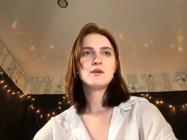 Capturas de tela de transmissão Kuromushka