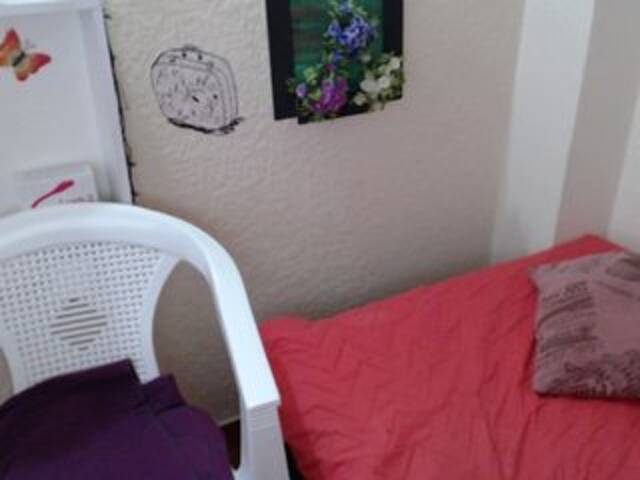 Capturas de tela de transmissão KylieDaniiels