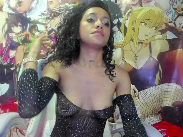 Capturas de tela de transmissão kyliemoan