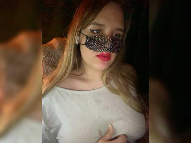 Capturas de tela de transmissão LollaDolly