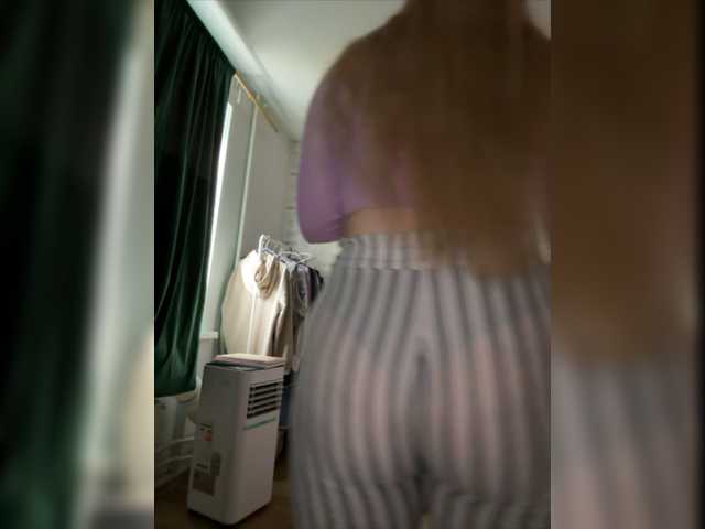 Capturas de tela de transmissão LollaDolly