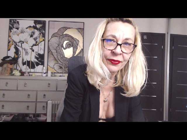 Capturas de tela de transmissão LadyAnais