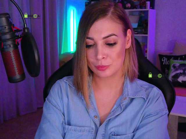 Capturas de tela de transmissão LadyLLS