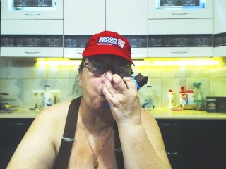 Capturas de tela de transmissão LadyMature56