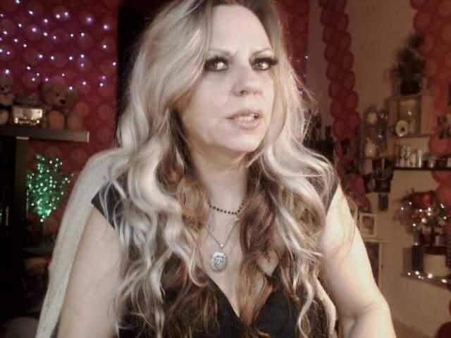 Capturas de tela de transmissão LadyVelvet