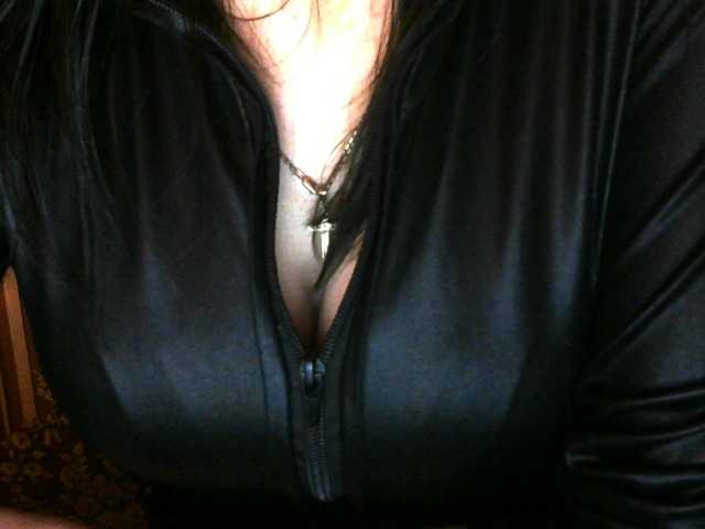 Capturas de tela de transmissão t_w_i_n_k_l_e