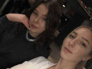 Chat de vídeo erótico LaraAndAdele