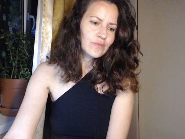 Capturas de tela de transmissão Larianna