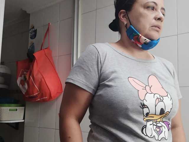 Capturas de tela de transmissão chicafresita