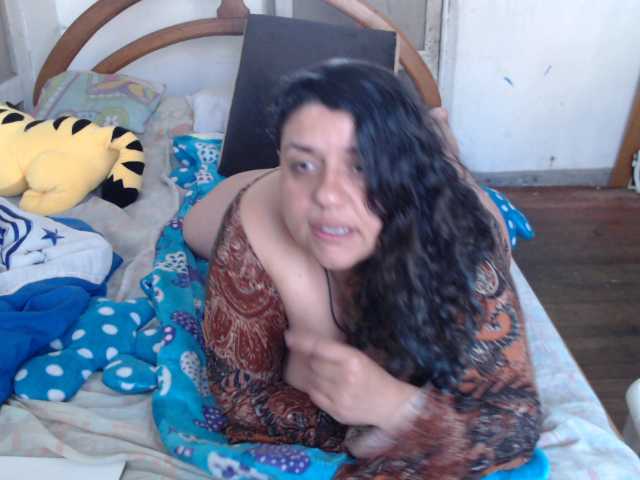 Capturas de tela de transmissão laulau83