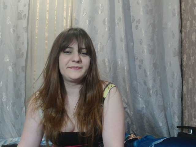 Capturas de tela de transmissão LauraYorus