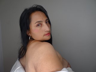 Chat de vídeo erótico LauraYoselin