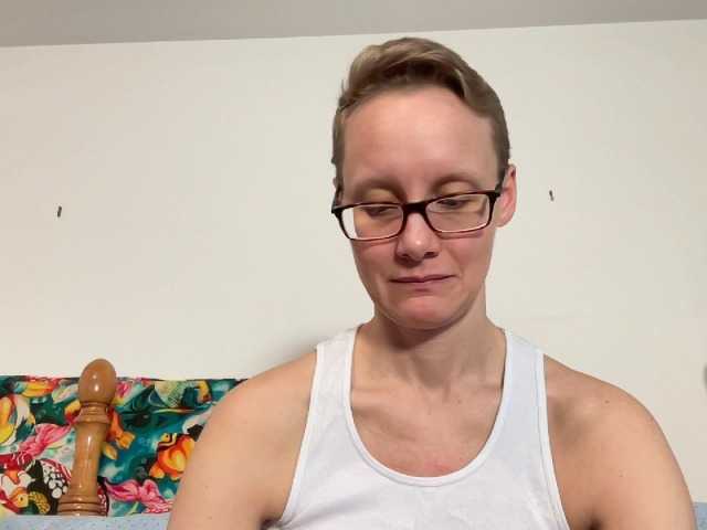 Capturas de tela de transmissão LeahWilde