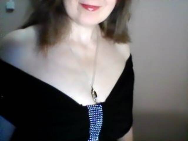 Capturas de tela de transmissão leeloofire