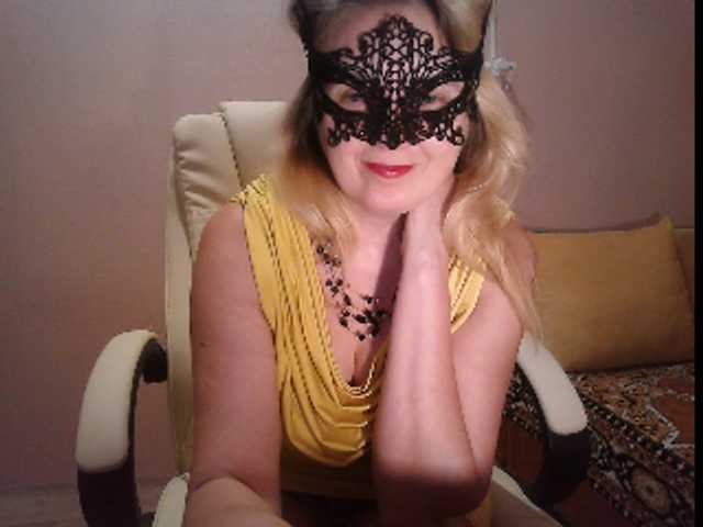 Capturas de tela de transmissão leeloofire