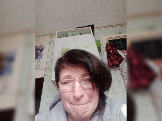 Capturas de tela de transmissão Leka26