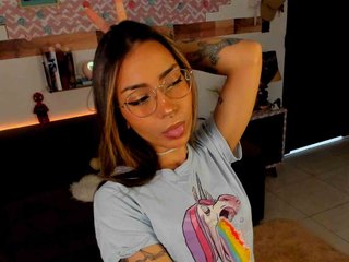 Chat de vídeo erótico _Blo0mypie_